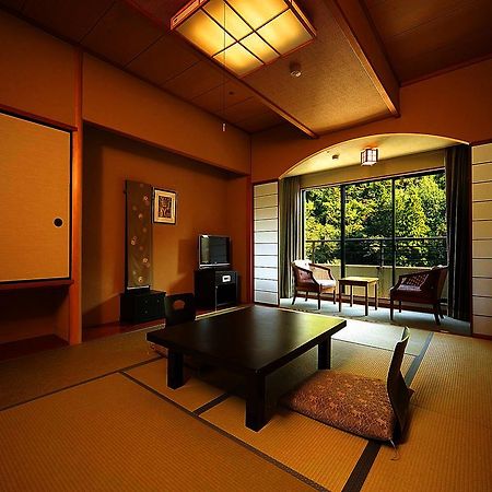 Royal Hotel Yamanaka Onsen Kajikaso 加贺 外观 照片