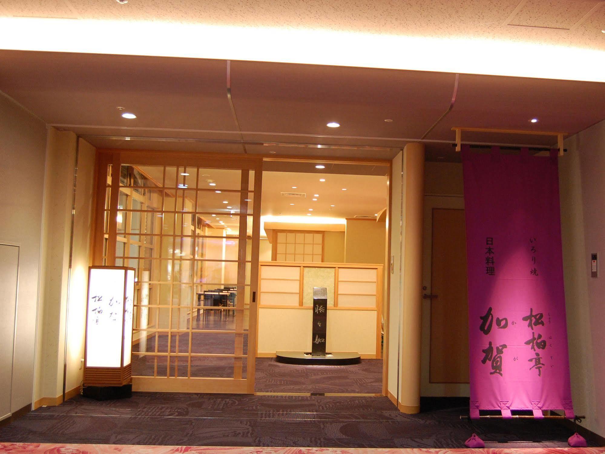 Royal Hotel Yamanaka Onsen Kajikaso 加贺 外观 照片